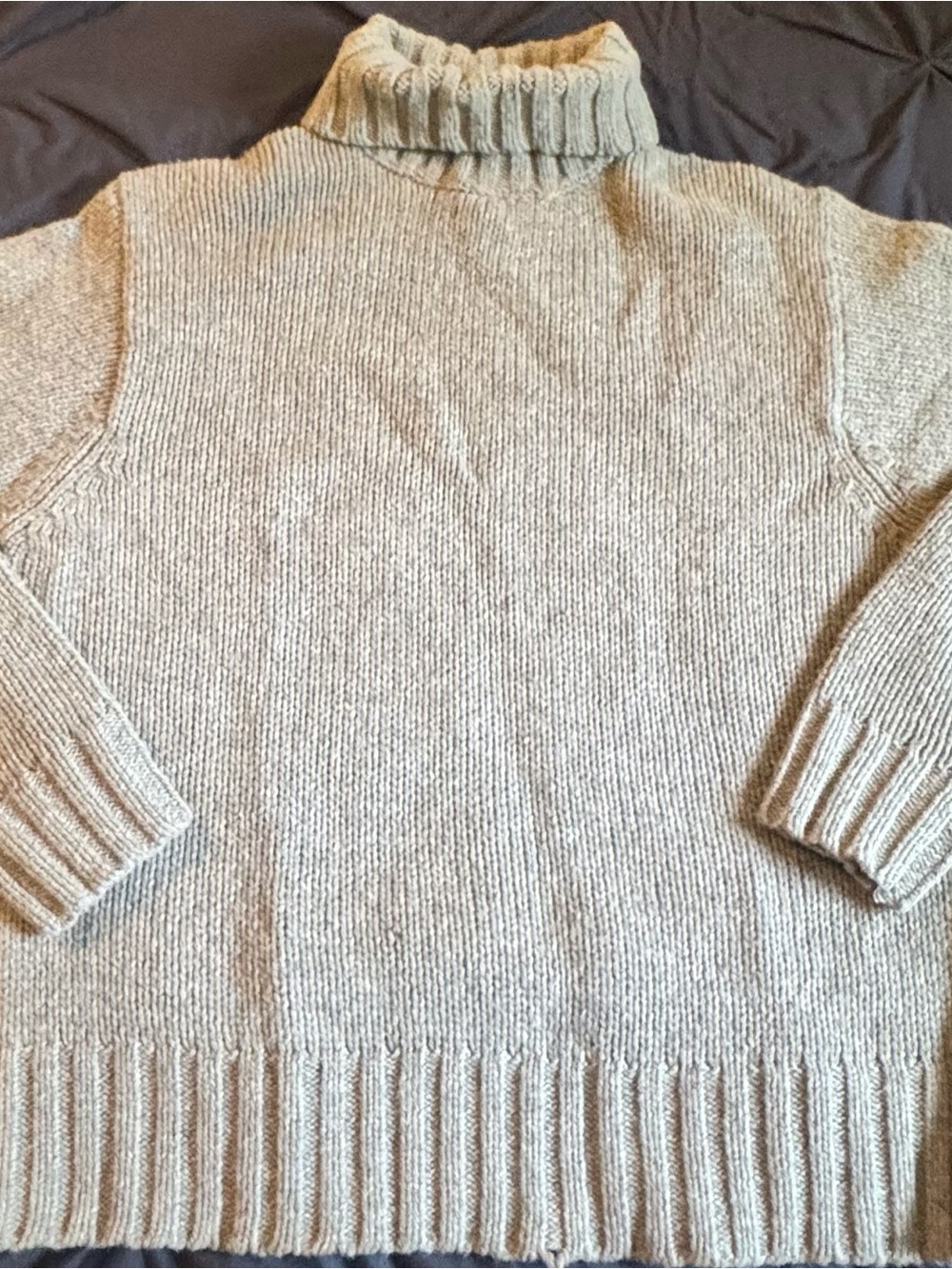 American Eagle Outfitters Grey Ribbed Turtleneck Sweater 100% lambswool